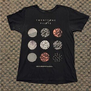 Twenty One Pilots Blurryface Men’s Large/XL ESTIMATED Black Short Sleeve Shirt
